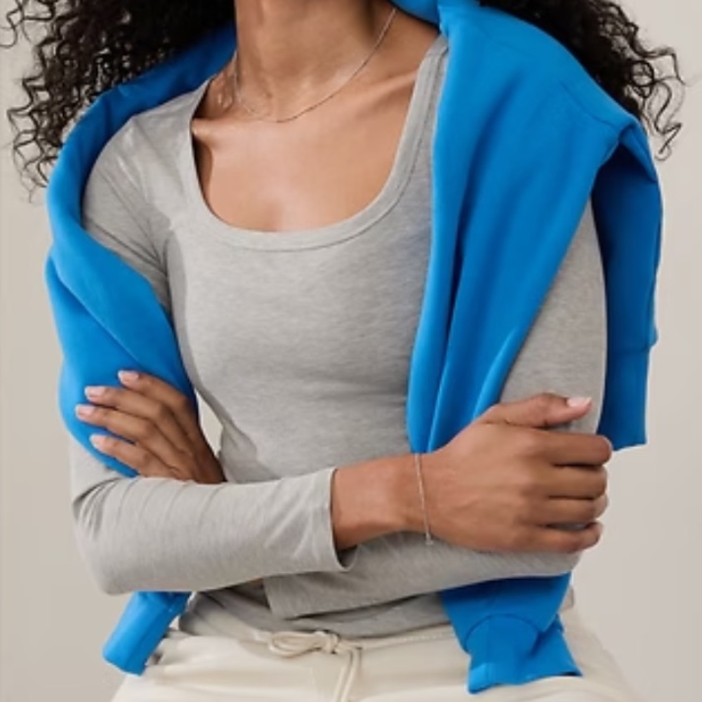 NWT Athleta Signature Rib Square Neck Top in Heather Grey size small
